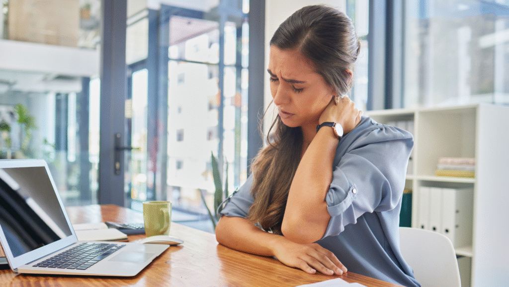 Ne, nisi lenj – samo si pregoreo: Kako prepoznati emocionalni burnout (i spasiti se na vreme)