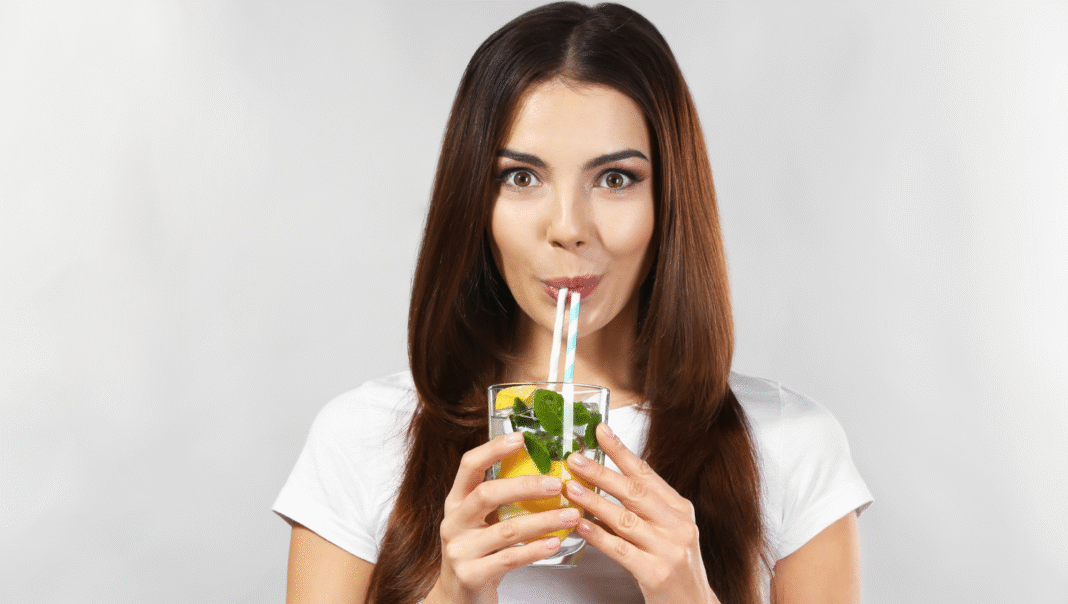 Limun, voda i 5 minuta mira: Recept za bolji početak dana