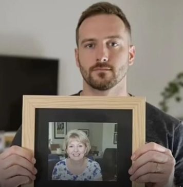 Sin je 3 dana posle smrti majke otvorio njenu fioku i pronašao pismo koje mu je promenilo sudbinu: Sledio se kad je pročitao poruku, ono što je usledilo šokira Sin je 3 dana posle smrti majke otvorio njenu fioku i pronašao pismo koje mu je promenilo sudbinu: Sledio se kad je pročitao poruku, ono što je usledilo šokira - featured image