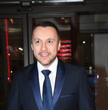 JEZIVA ISPOVEST: “Kupovala me je poklonima i lepim rečima dok me je tukla!” Bivša žena Baneta Mojićevića otkrila stravične detalje nasilja koje je trpela od majke, a evo šta pevač kaže o njihovom razvodu i odnosu sa Milicom Todorović! JEZIVA ISPOVEST: "Kupovala me je poklonima i lepim rečima dok me je tukla!" Bivša žena Baneta Mojićevića otkrila stravične detalje nasilja koje je trpela od majke, a evo šta pevač kaže o njihovom razvodu i odnosu sa Milicom Todorović! - featured image