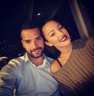 Danas žive u luksuznoj vili, ali neće vam biti dobro kad vidite u kakvom su stanu nekada živjeli Aleksandra i Filip Živojinović: Svi gledaju u ovaj detalj