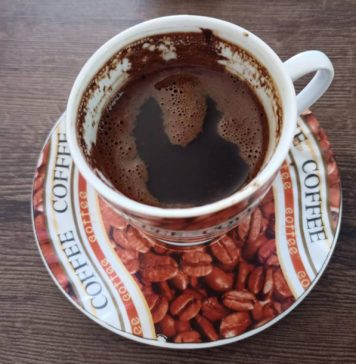 Greška koju niste ni svjesni da pravite: Ako ovo dodate u kafu rizikujete svoje zdravlje, prvo STRADA JETRA