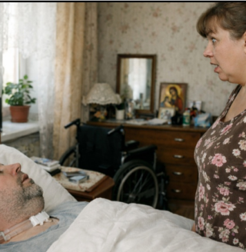 Mamac sa poslovnim putovanjem je uspio: supruga je saznala istinu o noćnom životu kod kuće.