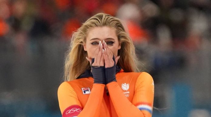 Najseksepilnija klizačica na svetu je glavna tema Olimpijskih igara: Priča se da čelična Barbi ima užasnog verenika, a njen način života svima bode oči