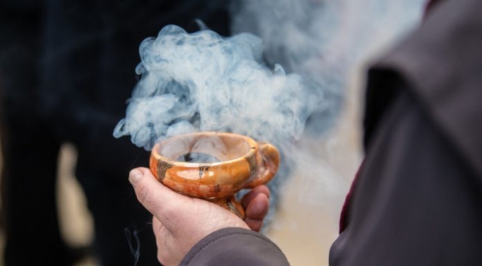 OČISTITE KUĆU OD NEGATIVNE ENERGIJE.. URADITE OVO I DESIT ĆE SE PREPOROD! OČISTITE KUĆU OD NEGATIVNE ENERGIJE.. URADITE OVO I DESIT ĆE SE PREPOROD! - featured image