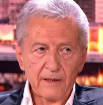 “NIKADA MI NIJE BILO TEŽE, VIŠE NEĆU UZETI MIKROFON U RUKE” Miroslav Ilić neutješan zbog smrti “NIKADA MI NIJE BILO TEŽE, VIŠE NEĆU UZETI MIKROFON U RUKE” Miroslav Ilić neutješan zbog smrti - featured image