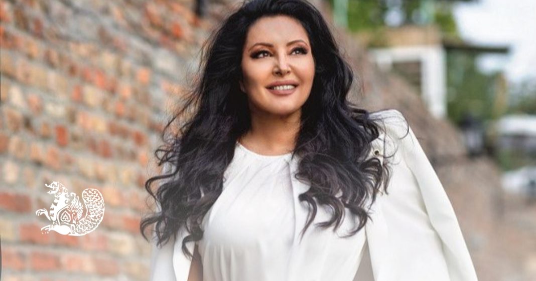 NEPREP0ZNATLJIVA! Dragana Mirković Š0KlRALA izgledom: EV0 što je učinila! - content image NEPREP0ZNATLJIVA! Dragana Mirković Š0KlRALA izgledom: EV0 što je učinila! - content image