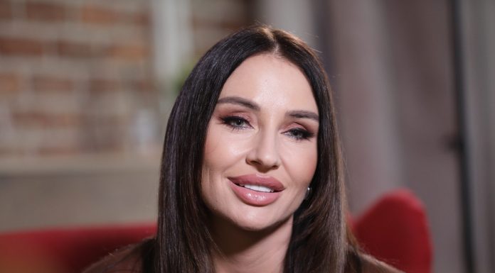 Kaća Živković rodila dete čoveku koji je bio u zatvoru, a svi su zaboravili vezu sa OVIM muškarcem za kojeg Boki 13 tvrdi da ga je muvao