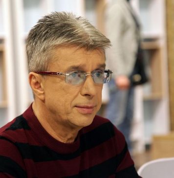 “Mama, Sale više ne diše”: Evo kako je zaista umro Saša Popović, njegova supruga otkrila zašto ga je baba Vanga slagala za godinu smrti