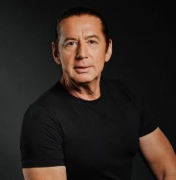 POKUŠAVALI SMO MNOGO PUTA: ” Jašar Ahmedovski sa suprugom se 20 godina borio za potomstvo: Nisam odustao…Želja mi se ispunila!!! POKUŠAVALI SMO MNOGO PUTA: ” Jašar Ahmedovski sa suprugom se 20 godina borio za potomstvo: Nisam odustao…Želja mi se ispunila!!! - featured image