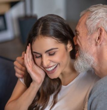 Kako pametna žena natjera muškarca da mu nedostaje Kako pametna žena natjera muškarca da mu nedostaje - featured image