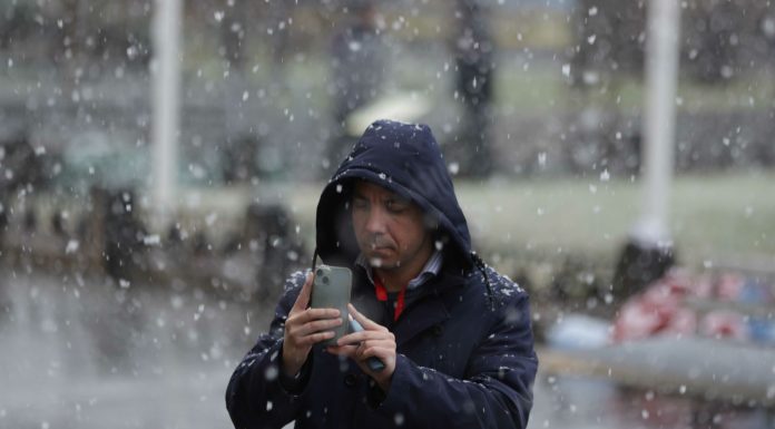 (FOTO) Više nema dileme: Pogledajte za koliko dana STIŽE ZAHLAĐENJE, ni sa snijegom nismo završili (FOTO) Više nema dileme: Pogledajte za koliko dana STIŽE ZAHLAĐENJE, ni sa snijegom nismo završili - featured image