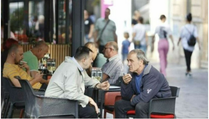 Evo kolika je penzija sa 15, a kolika sa 40 godina radnog staža? - featured image Evo kolika je penzija sa 15, a kolika sa 40 godina radnog staža? - featured image