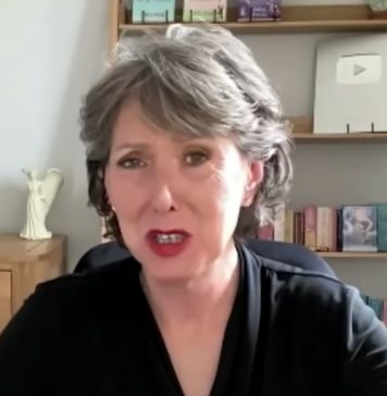 “Umrla sam i bila 3 dana u raju, videla sam šta čeka čovečanstvo narednih 7 godina: Tvrdi žena koja se “vratila iz mrtvih” – šokira ono što je iskusila na nebu “Umrla sam i bila 3 dana u raju, videla sam šta čeka čovečanstvo narednih 7 godina: Tvrdi žena koja se “vratila iz mrtvih” – šokira ono što je iskusila na nebu - featured image