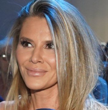 Ovako je Melina izgledala pre slave i luksuza: Stara slika ponovo u centru pažnje pred svadbu sa milionerom