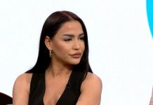 DA SE NAJEŽIŠ! OVAKO IZGLEDA AUTO ALEKSANDRE MLADENOVIĆ NAKON UDESA: Cela strana vozila zgužvana, autobus ostao bez šoferšajbne DA SE NAJEŽIŠ! OVAKO IZGLEDA AUTO ALEKSANDRE MLADENOVIĆ NAKON UDESA: Cela strana vozila zgužvana, autobus ostao bez šoferšajbne - featured image