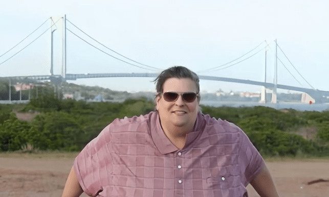 Težio je gotovo 400 kg… ali pogledajte što je sada postao! Težio je gotovo 400 kg… ali pogledajte što je sada postao! - featured image