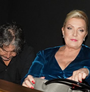 Ova kuća nekada je bila prepuna ljubavi, a danas je u njoj ostala samo Snežana: Ovako izgleda pevačicin dom (foto)