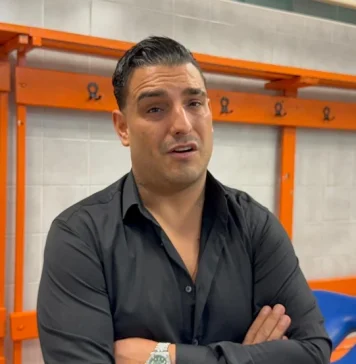 “Kažu – sram me bilo što pevam, a ja moram da izdržavam 3 porodice” Darko za portal otkrio kroz šta prolazi