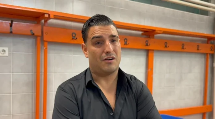 “Kažu – sram me bilo što pevam, a ja moram da izdržavam 3 porodice” Darko za portal otkrio kroz šta prolazi