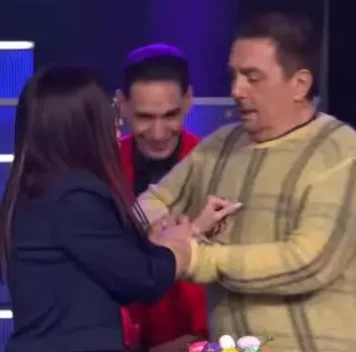 NEVIĐENI SKANDAL! Ceca napravila potpuni haos u studiju, Keba pokušavao da je smiri: “Beži od mene”