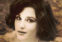 Znate li ko je žena sa slike iz 1991. godine: Sumnjamo da ćete ikad pogoditi – danas jedna od napopularnijih u Srbiji Znate li ko je žena sa slike iz 1991. godine: Sumnjamo da ćete ikad pogoditi – danas jedna od napopularnijih u Srbiji - featured image