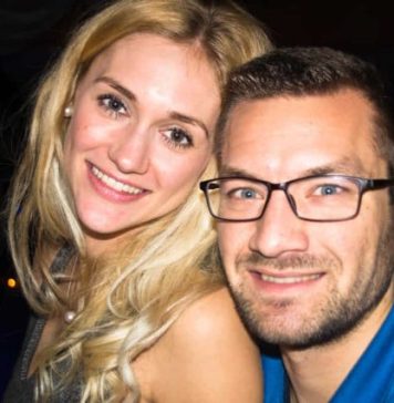 Ako je muškarac zaista iskreno zaljubljen, nema šanse da ne pokaže ovih 8 ponašanja – tvrdi psiholog Ako je muškarac zaista iskreno zaljubljen, nema šanse da ne pokaže ovih 8 ponašanja – tvrdi psiholog - featured image