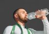 Izdano upozorenje ljudima koji piju vodu iz plastične boce Izdano upozorenje ljudima koji piju vodu iz plastične boce - featured image
