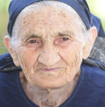 Stara narodna verovanja kažu da ove pojave nagoveštavaju buduće događaje: Ako tuđi pas zalaje ispred vaše kuće… Stara narodna verovanja kažu da ove pojave nagoveštavaju buduće događaje: Ako tuđi pas zalaje ispred vaše kuće… - featured image