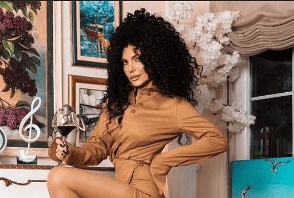 LIDIJA VUKIĆEVIĆ NEKADA JE BILA VODITELJKA GRANDA! Glumicu znate po njenim ulogama, a malo ko je pamti iz ovog formata: Evo kako je izgledala (FOTO) - featured image LIDIJA VUKIĆEVIĆ NEKADA JE BILA VODITELJKA GRANDA! Glumicu znate po njenim ulogama, a malo ko je pamti iz ovog formata: Evo kako je izgledala (FOTO) - featured image