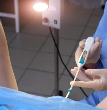 “JEDNA STVAR NAJVIŠE STRADA”: Ginekolog otkrio šta se desi TELU ako nemate INTIMNE ODNOSE duže od OVOGA “JEDNA STVAR NAJVIŠE STRADA”: Ginekolog otkrio šta se desi TELU ako nemate INTIMNE ODNOSE duže od OVOGA - featured image