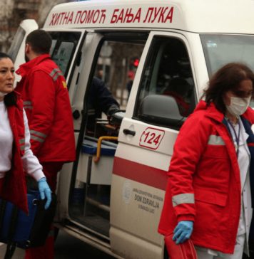 Tragedija: Majka i dvoje djece umrIo nakon što su pojeli 0vo – ako imate u svojoj kući, odmah bacite! Tragedija: Majka i dvoje djece umrIo nakon što su pojeli 0vo – ako imate u svojoj kući, odmah bacite! - featured image