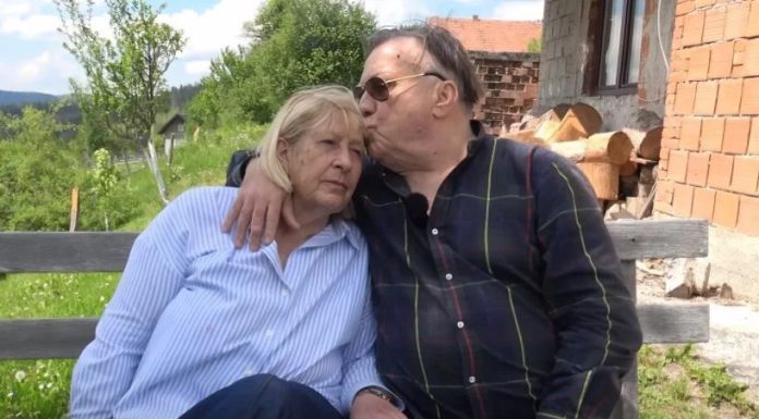 Preminula Sejda, supruga Halida Bešlića: Otišla i njegova najveća ljubav Preminula Sejda, supruga Halida Bešlića: Otišla i njegova najveća ljubav - featured image