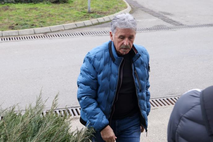 “DOKTOR MI JE REKAO DA IMAM JOŠ TRI GODINE ŽIVOTA” Bosanac prvi put progovorio o teškoj borbi, u sve bio umešan i Saša Popović: Sad je vrlo ozbiljna stvar… - featured image “DOKTOR MI JE REKAO DA IMAM JOŠ TRI GODINE ŽIVOTA” Bosanac prvi put progovorio o teškoj borbi, u sve bio umešan i Saša Popović: Sad je vrlo ozbiljna stvar… - featured image