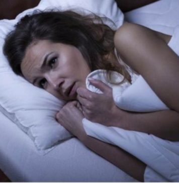 DA LI VAM SE NEKADA DESILO DA SE VAŠE TIJELO ODJEDNOM TRZNE DOK TONETE U SAN? Evo šta vam se zapravo događa! DA LI VAM SE NEKADA DESILO DA SE VAŠE TIJELO ODJEDNOM TRZNE DOK TONETE U SAN? Evo šta vam se zapravo događa! - featured image