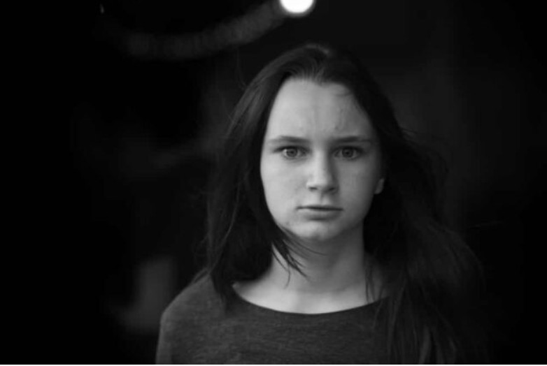 Kako prepoznati mentalno bolesnu osobu koja to vješto prikriva? Važan signal odaje je u razgovoru - featured image Kako prepoznati mentalno bolesnu osobu koja to vješto prikriva? Važan signal odaje je u razgovoru - featured image