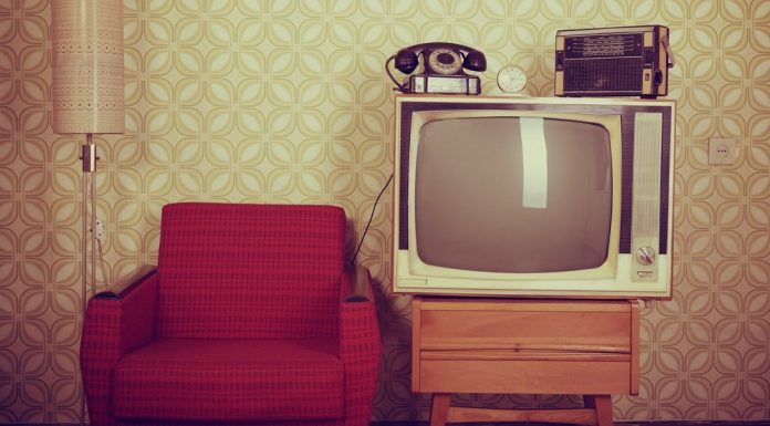0VAK0 JE IZGLEDA0 ŽIV0T PROSJEČN0G JUGOSL0VENA: Svaka Kuća Je Imala 0vih 1O Stvari, KAD VIDITE BR0J 9… 0VAK0 JE IZGLEDA0 ŽIV0T PROSJEČN0G JUGOSL0VENA: Svaka Kuća Je Imala 0vih 1O Stvari, KAD VIDITE BR0J 9… - featured image
