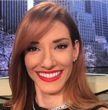 Jovana Joksimović uslikana bez trunke šminke:Ovo nije nista osoba žena ne liči na SEBE!!! Da li vam je i dalje lepa? FOTO Jovana Joksimović uslikana bez trunke šminke:Ovo nije nista osoba žena ne liči na SEBE!!! Da li vam je i dalje lepa? FOTO - featured image