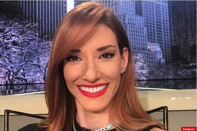 Jovana Joksimović uslikana bez trunke šminke:Ovo nije nista osoba žena ne liči na SEBE!!! Da li vam je i dalje lepa? FOTO - featured image Jovana Joksimović uslikana bez trunke šminke:Ovo nije nista osoba žena ne liči na SEBE!!! Da li vam je i dalje lepa? FOTO - featured image