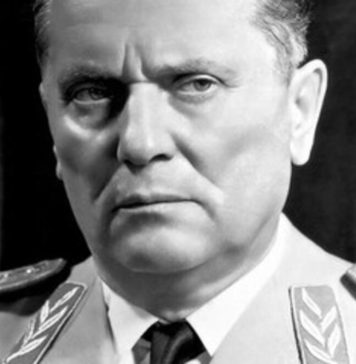 Ovo je najtužnija pesma iz bivše Juge! Josip Broz Tito ju je zabranio, a mnogi su se zbog nje…. Ovo je najtužnija pesma iz bivše Juge! Josip Broz Tito ju je zabranio, a mnogi su se zbog nje…. - featured image
