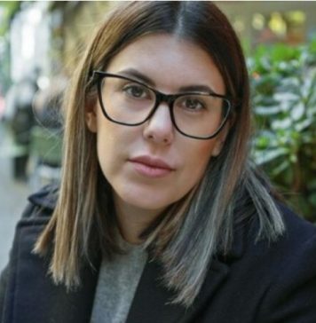 4 rečenice kojima ponižavamo sami sebe: Mislimo da je to ljubaznost, a zapravo se ponižavamo tako pred drugima 4 rečenice kojima ponižavamo sami sebe: Mislimo da je to ljubaznost, a zapravo se ponižavamo tako pred drugima - featured image