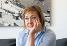 Ako imate ovakvu osobu u bliskom okruženju, istog momenta je udaljite od sebe: Niste ni svesni da upravo zbog nje ne možete biti srećni Ako imate ovakvu osobu u bliskom okruženju, istog momenta je udaljite od sebe: Niste ni svesni da upravo zbog nje ne možete biti srećni - featured image