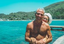 Na kruzeru bez odjeće doživio je susret koji mu je promijenio pogled na ljude Na kruzeru bez odjeće doživio je susret koji mu je promijenio pogled na ljude - featured image