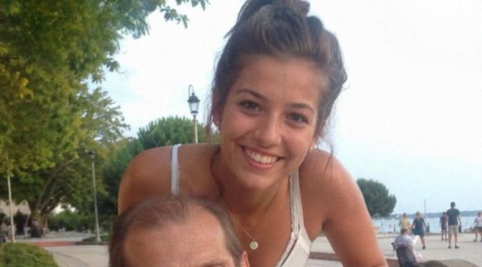 Pretvarala sam se da sam kći umirućeg čovjeka kako ne bi otišao sam, ali nakon njegova sprovoda dobila sam kutiju koja je dokazala da me prepoznao mnogo prije nego što sam ja saznala tko je zapravo bio Pretvarala sam se da sam kći umirućeg čovjeka kako ne bi otišao sam, ali nakon njegova sprovoda dobila sam kutiju koja je dokazala da me prepoznao mnogo prije nego što sam ja saznala tko je zapravo bio - featured image