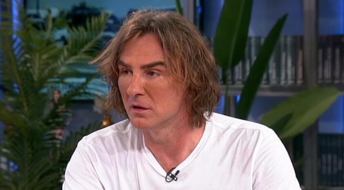 VODITELJKA NAJURENA SA PINKA! Željko i Milica Mitrović je “PEDALIRALI”, BESNA što je dobila otkaz OTKRILA TAJNU ŽELJKA MITROVIĆA KOJA ŠOKIRA SRBIJU!!! CIJELI SNIMAK OBJAVILA NA DRUŠTVENIM MREŽAMA (VIDEO) VODITELJKA NAJURENA SA PINKA! Željko i Milica Mitrović je “PEDALIRALI”, BESNA što je dobila otkaz OTKRILA TAJNU ŽELJKA MITROVIĆA KOJA ŠOKIRA SRBIJU!!! CIJELI SNIMAK OBJAVILA NA DRUŠTVENIM MREŽAMA (VIDEO) - featured image