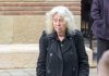 Komšije Eve Ras digle uzbunu: „Zabrinuti smo za nju, niko nije očekivao da će ovako izgledati njen život“ Prosi na ulici, ne brine o sebi više, uužas Komšije Eve Ras digle uzbunu: „Zabrinuti smo za nju, niko nije očekivao da će ovako izgledati njen život“ Prosi na ulici, ne brine o sebi više, uužas - featured image