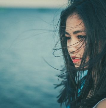 6 neugodnih stvari koje muškarac radi kada više ništa ne želi od vas (br. 5 je ‘nožu leđa’ svakoj ženi) 6 neugodnih stvari koje muškarac radi kada više ništa ne želi od vas (br. 5 je ‘nožu leđa’ svakoj ženi) - featured image
