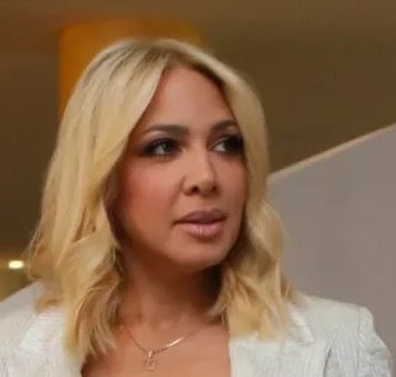 Milice, renoviraj majci kuću! Pogledajte na šta liči kuća roditelja Milice Todorović u Kruševcu dok se ona baškari u luksuzu u Beogradu Milice, renoviraj majci kuću! Pogledajte na šta liči kuća roditelja Milice Todorović u Kruševcu dok se ona baškari u luksuzu u Beogradu - featured image