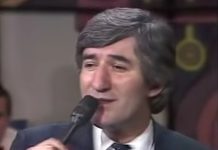 Zbog ove žene Toma Zdravković je plakao kao dete: Ludo ga je volela, a kad je došao da je vidi, na vratima ga je sačekao šok zbog kog je napisao hit, a kad vidite ko je zanijemit ćete!!! (FOTO) Zbog ove žene Toma Zdravković je plakao kao dete: Ludo ga je volela, a kad je došao da je vidi, na vratima ga je sačekao šok zbog kog je napisao hit, a kad vidite ko je zanijemit ćete!!! (FOTO) - featured image