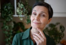 9 znakova da ćete živeti duže nego što mislite: Evo šta utiče na dugovečnost 9 znakova da ćete živeti duže nego što mislite: Evo šta utiče na dugovečnost - featured image